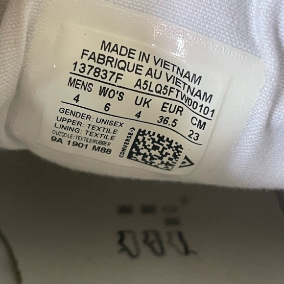 Converse All⭐️Stars, Deep Royal Purple, Wo’s Sz 6. - Picture 10 of 10